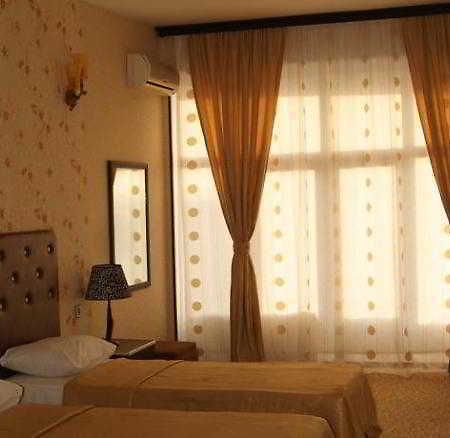 Avand Hotel Bakoe Buitenkant foto