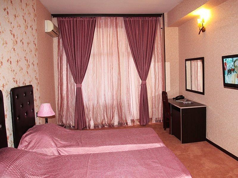 Avand Hotel Bakoe Buitenkant foto