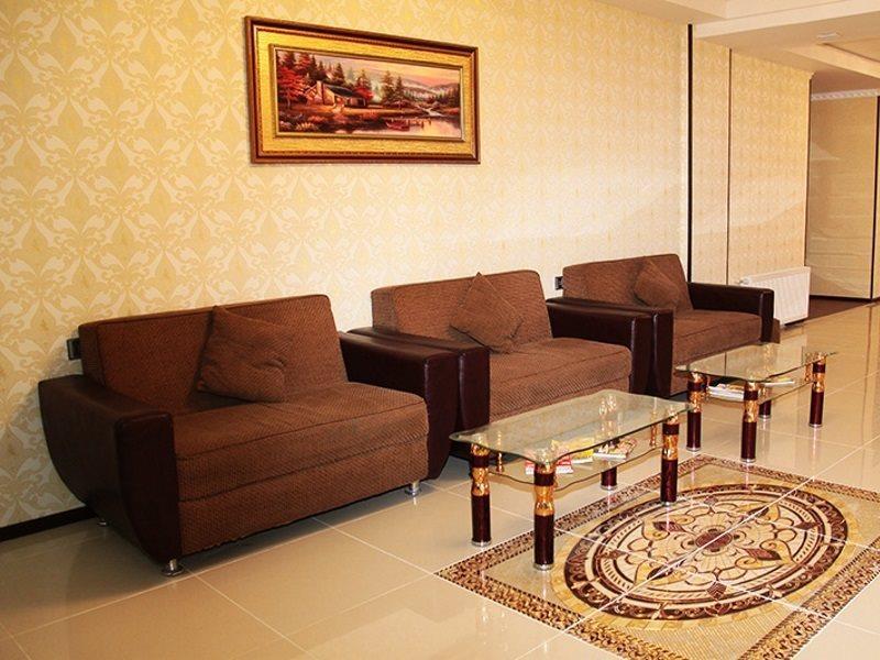 Avand Hotel Bakoe Buitenkant foto