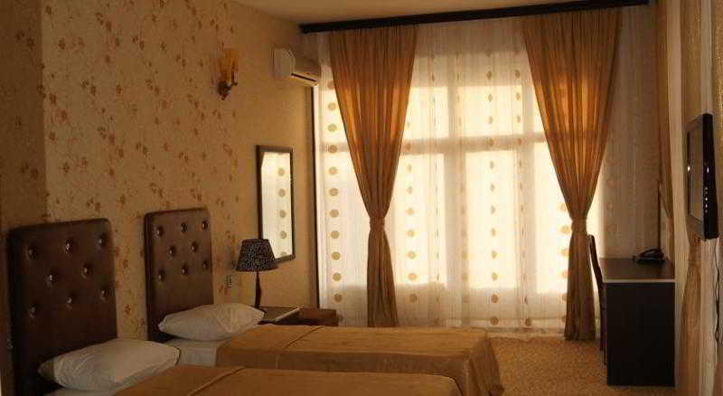 Avand Hotel Bakoe Buitenkant foto