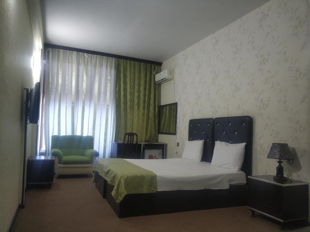 Avand Hotel Bakoe Buitenkant foto