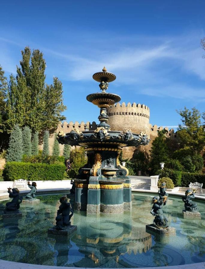 Avand Hotel Bakoe Buitenkant foto